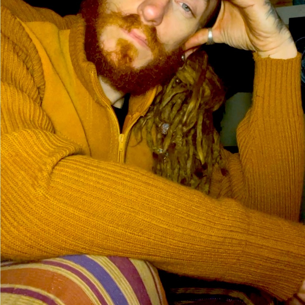 Meet your Posher, Chase